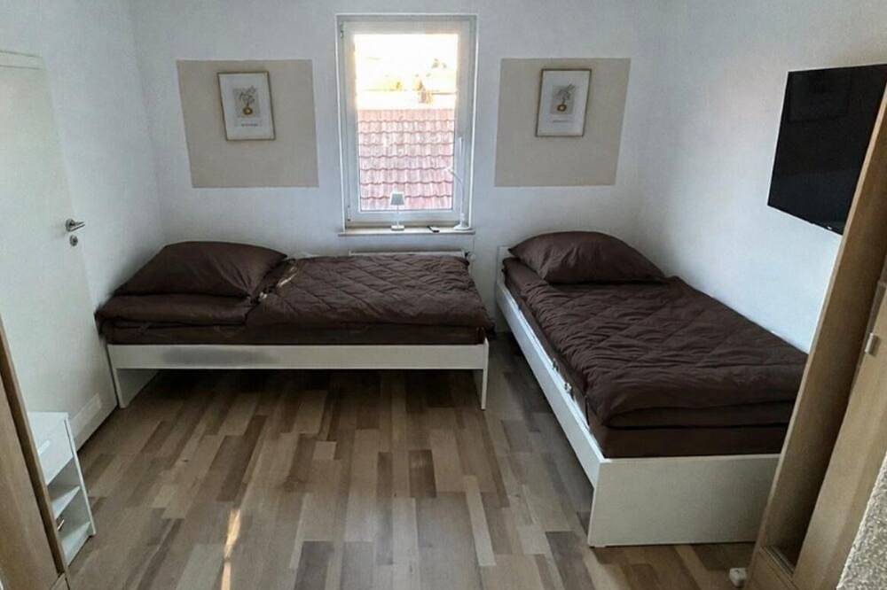 Tolles Ferienhaus für bis zu 10 Personen nahe Berlin in Nauen, Havelland