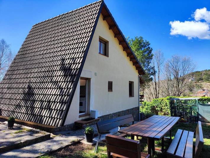 Location de vacances pour 6 personnes, avec vue et jardin à Camprodon - 2