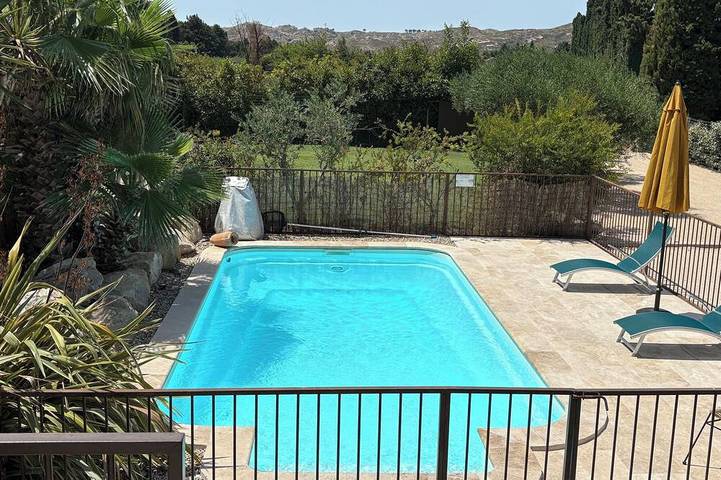 Villa pour 6 personnes, avec terrasse ainsi que jardin et sauna, animaux acceptés
