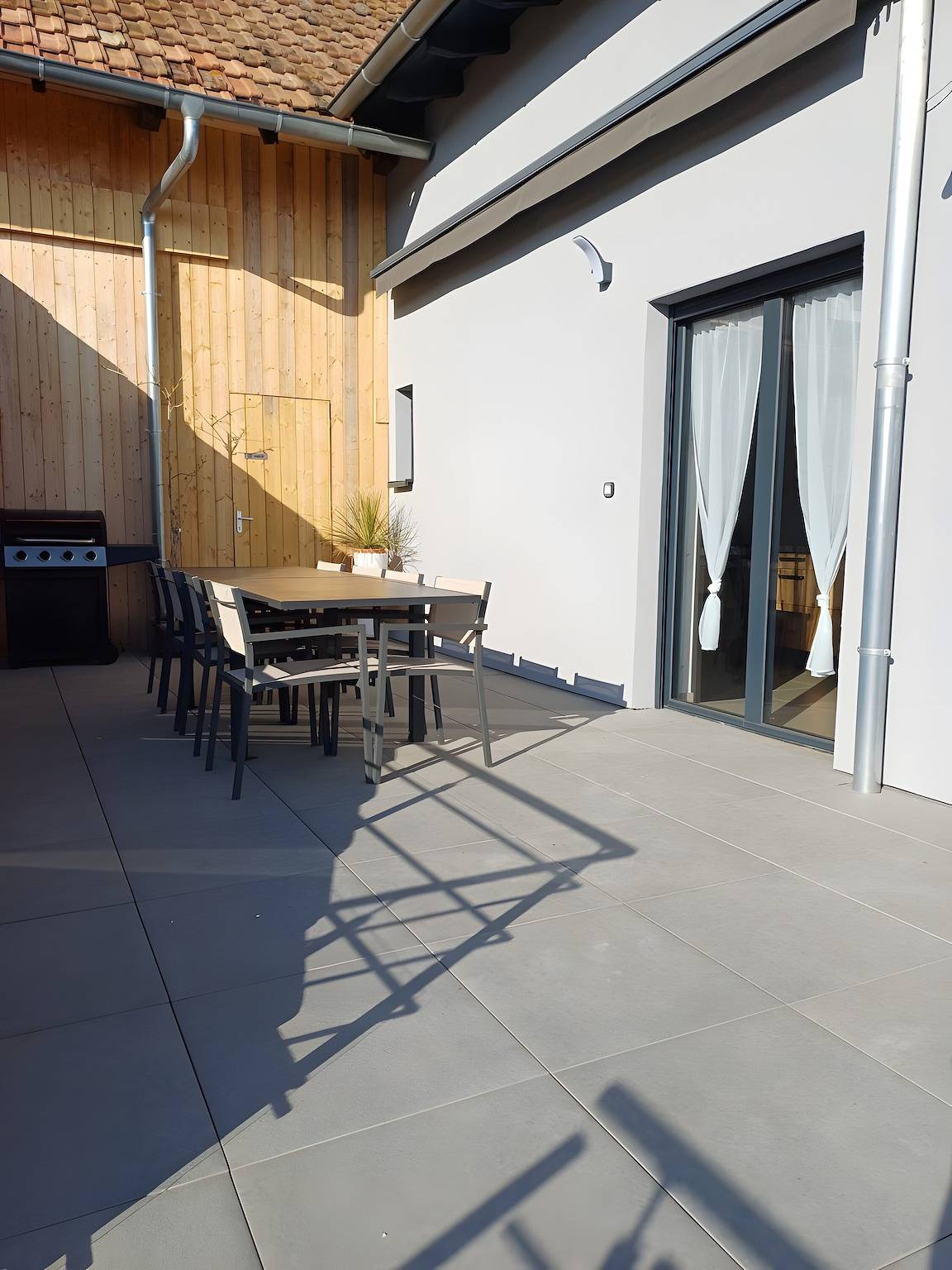 Gîte kymsourit: ruim 4-sterren vakantiehuis met zwembad en sauna in Zand, Regio Sélestat-Erstein