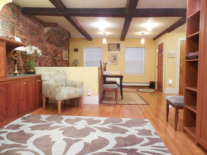 Holiday rental for 10 people, with garden in Massachusetts