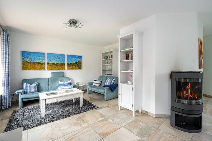 Strandhaus für 6 Personen, mit Sauna und Balkon sowie Garten in Lobbe - 3