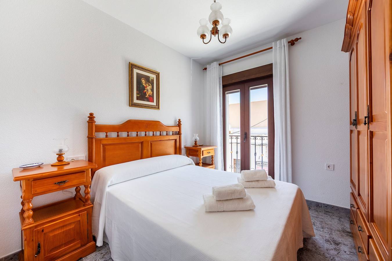 Villa 'Cruz' com terraço privado, varanda e ar condicionado in Fernán Pérez, Níjar