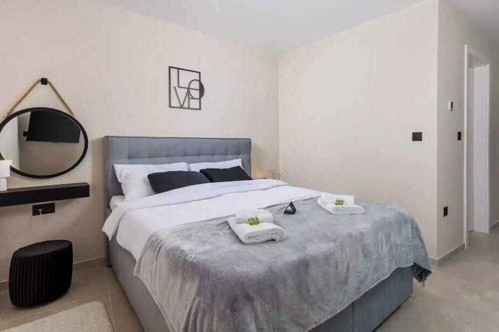 Villa La Vie with private pool in Vrbnik, Krk (isla)