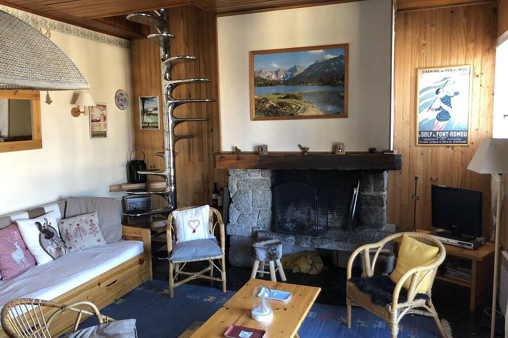 Apartamento entero, Beau Duplex Proximité Station - 7 Couchages - Proche Font Romeu in Saint-Pierre-dels-Forcats, Parque Natural Regional de los Pirineos Catalanes