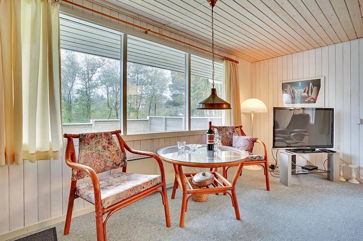 Ferienhaus für 6 Personen, mit Terrasse und Sauna in Skaven Strand - 4