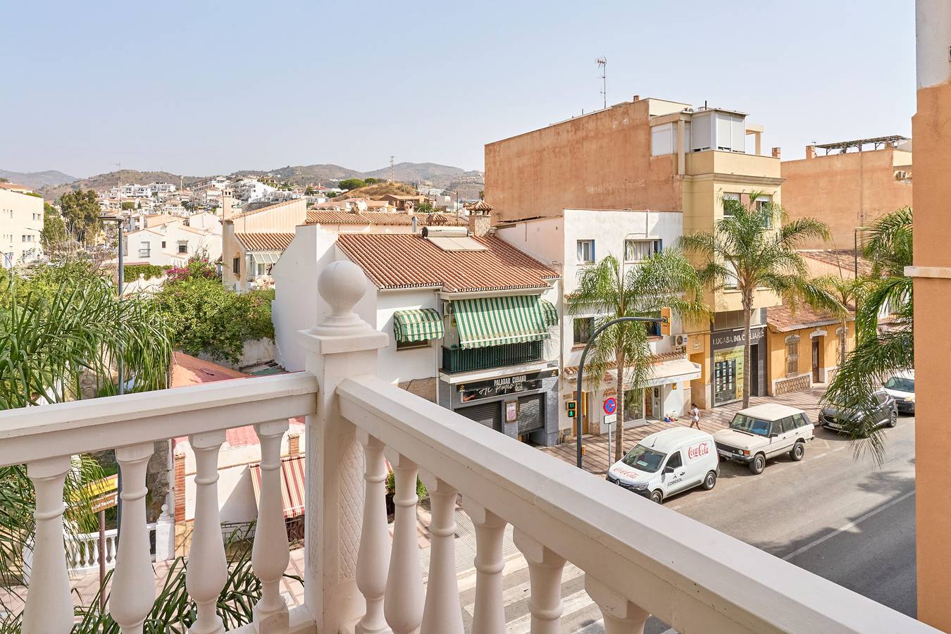 Apartamento entero, Apartamento 'Piso Mar y Sol' con vistas al mar, terraza privada y aire acondicionado in La Cala del Moral, Rincón de la Victoria