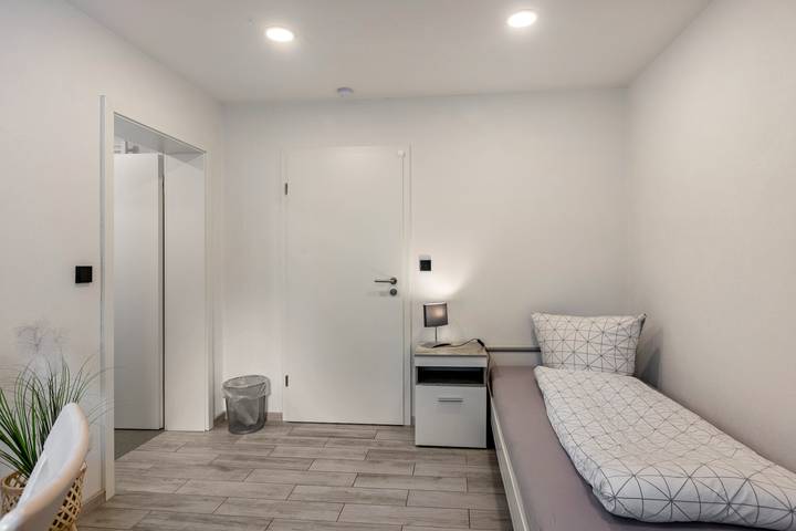 Room 'Einzelzimmer 7' with Shared Garden and Wi-Fi in Stadtallendorf, Landkreis Marburg-Biedenkopf