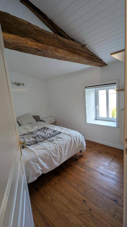 Gîte pour 4 personnes, avec jardin à Saint-Denis-la-Chevasse - 2