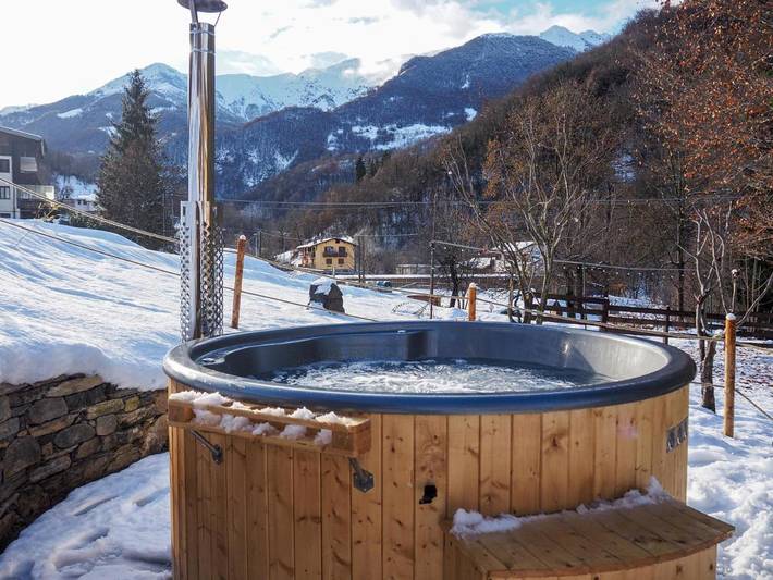 Hôtel pour 4 personnes, avec Balcon et Jacuzzi ainsi que Terrasse et Jardin à Vernante - 3