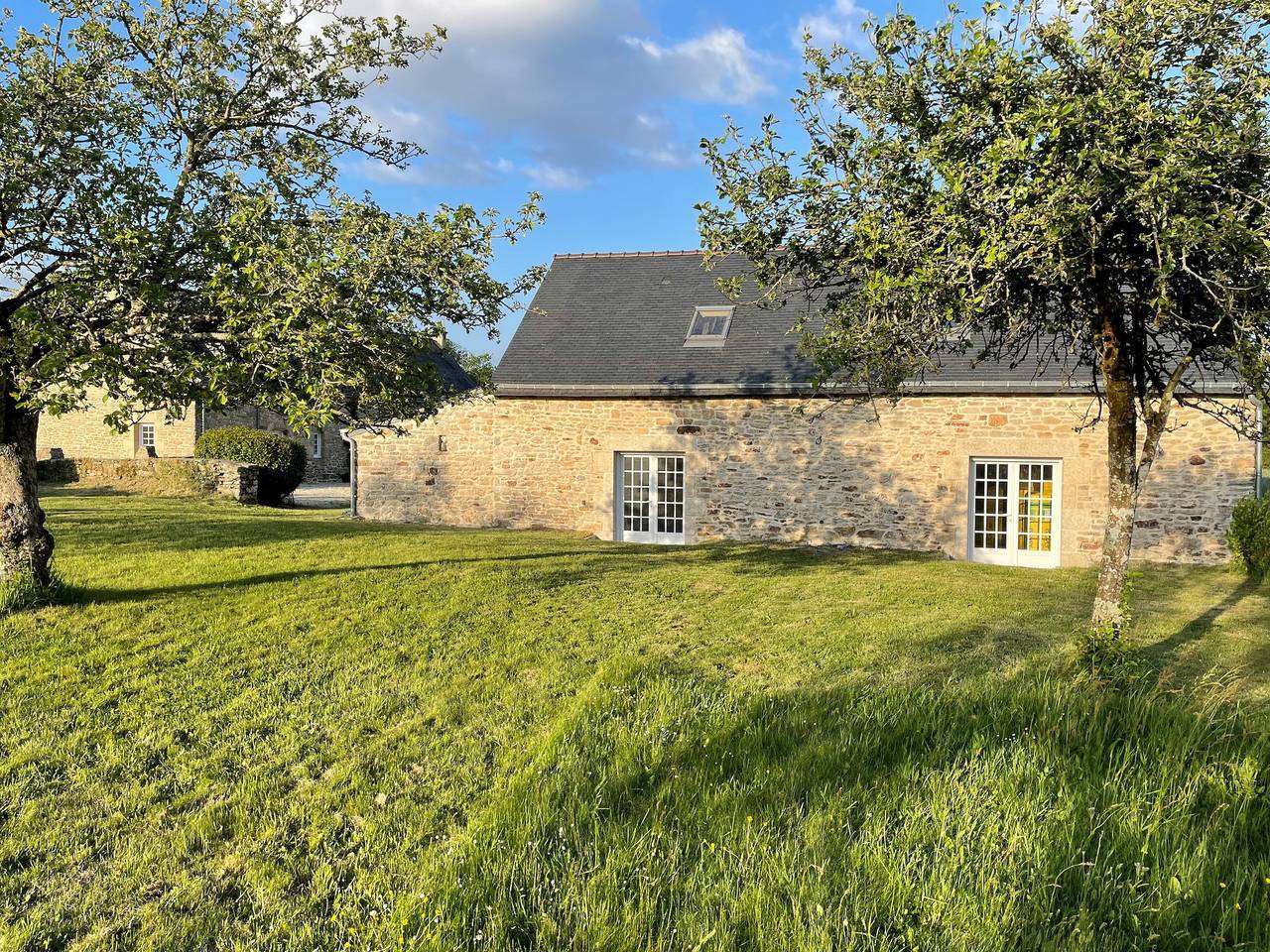 Gîte « La Grange » con jardín y Wi-Fi in Plumergat, Region de Lorient