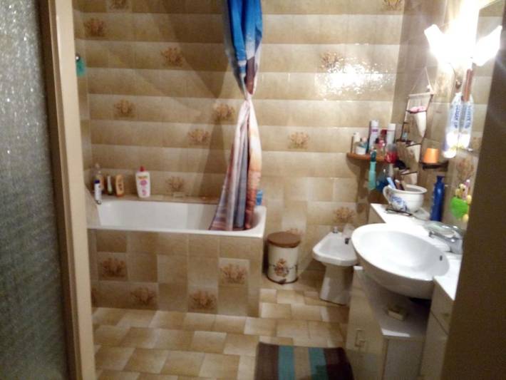 Gîte pour 2 personnes, avec vue ainsi que jardin et terrasse à Les Cammazes - 4