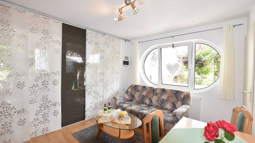 Ferienhaus für 2 Personen, mit Terrasse und Garten in Neubukow