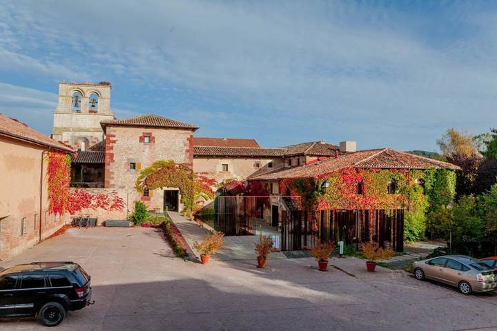 Hôtel pour 2 personnes, avec jardin à Aguilar de Campoo - 2