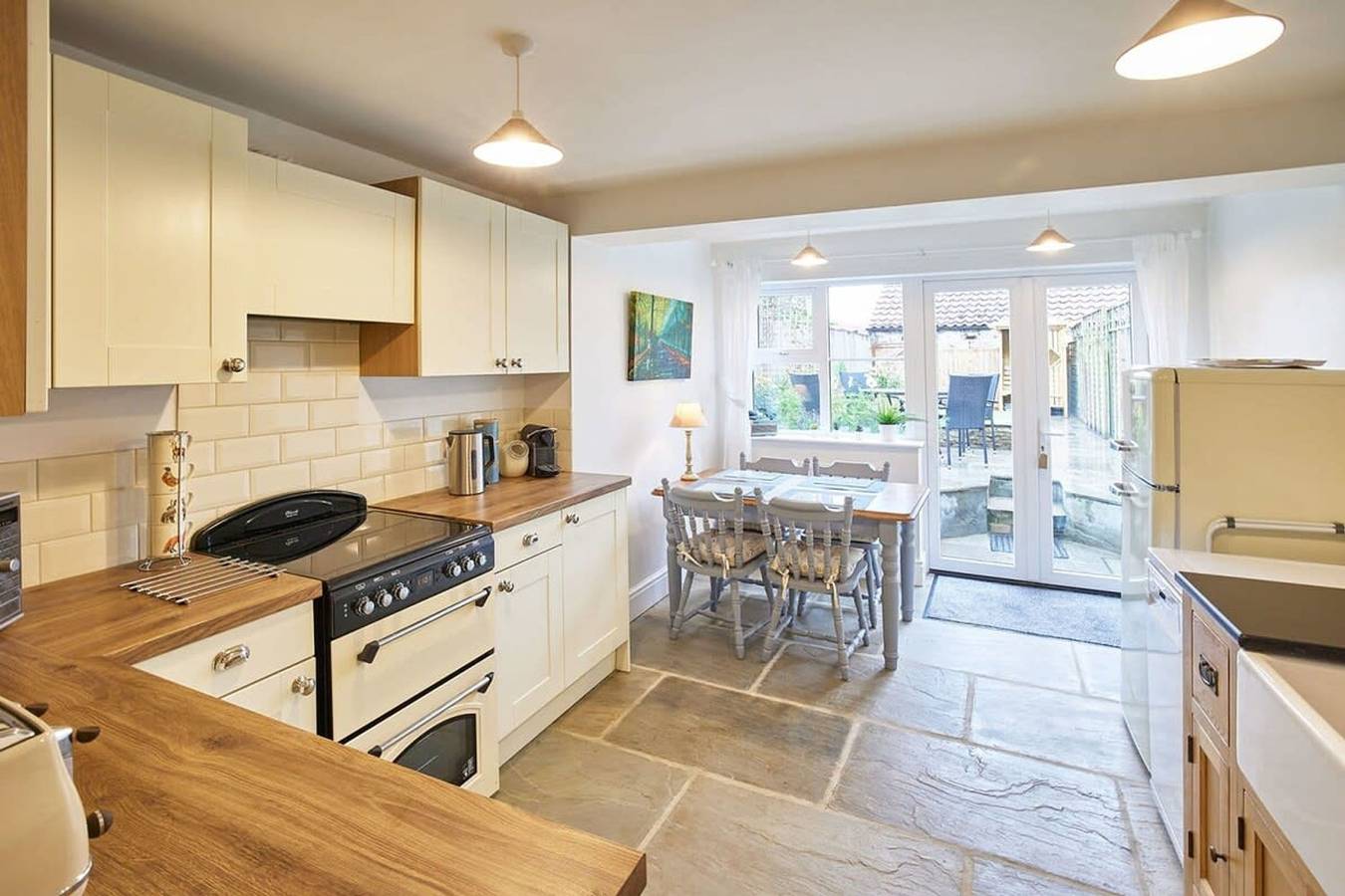 Host Stay Willow Cottage in Helmsley, North York Moors National Park