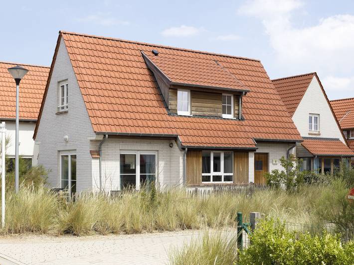 Villa für 6 Personen, mit Terrasse und Garten in Bredene