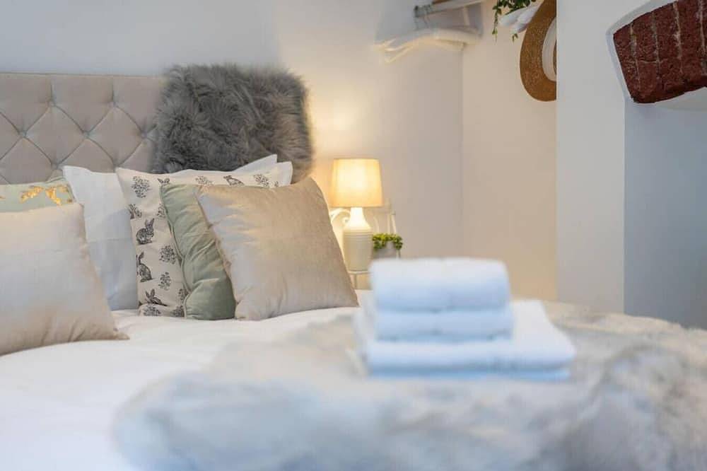 Ganze Wohnung, Central 1 Bedroom Apartment - with Patio in Cheltenham, Gloucestershire