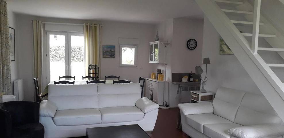 Location de vacances pour 12 personnes, avec vue et jardin dans Plage de la Govelle - 2