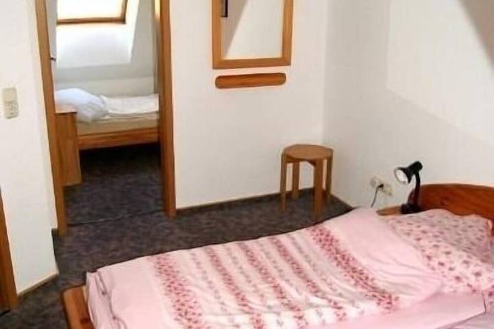 Strandhaus für 5 Personen, mit Terrasse in Döse - 3