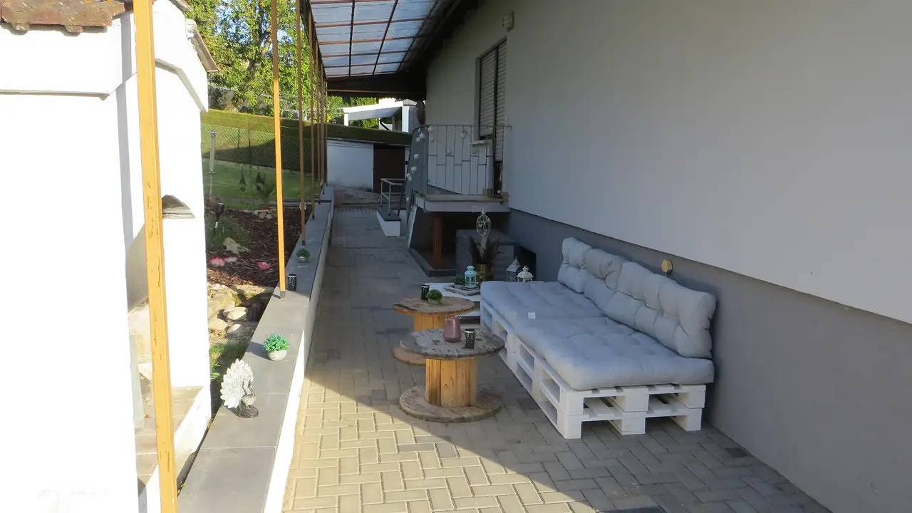 Ganze Ferienwohnung, Ferienwohnung für 4 Personen (120 m²) in Wallerfangen in Wallerfangen, Saargau