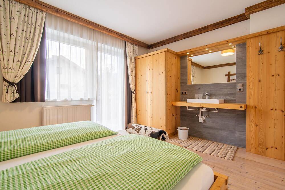 Centrally located holiday home with a garden in Zell am Ziller, Tirolean lowland region