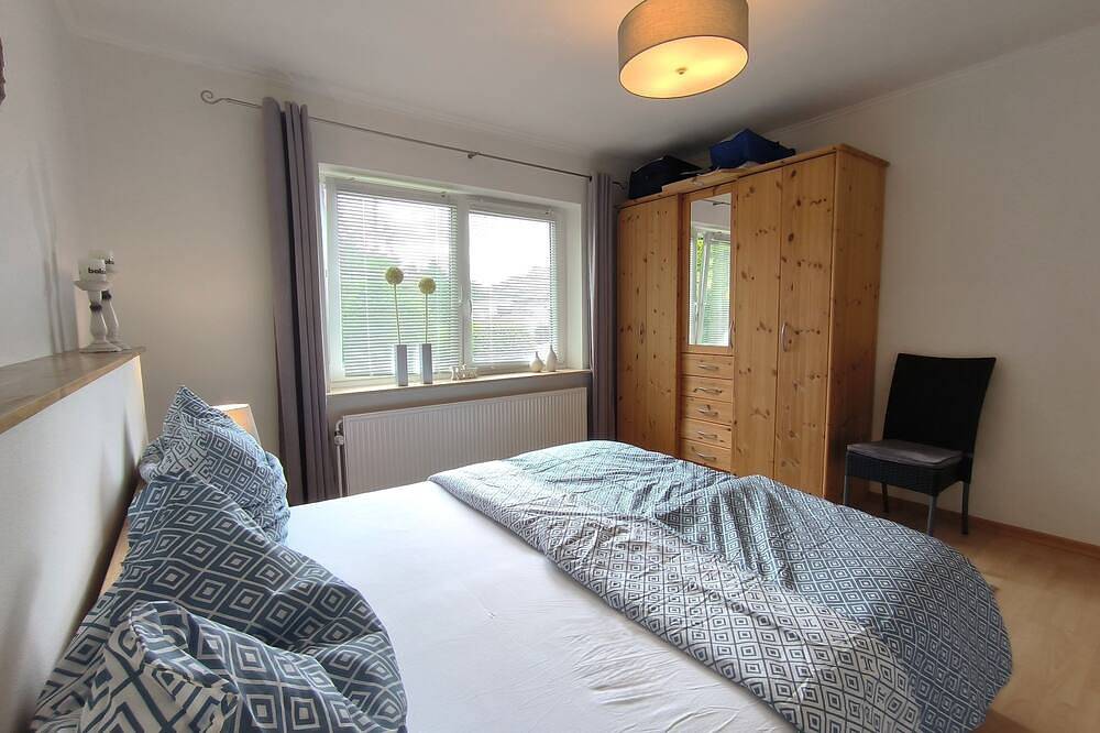 Ganze Wohnung, Kiara: Fewo mit Terrasse, 2 Schlaf- und großem Wohnzimmer - Ferienwohnung Kiara in Handewitt, Grünes Binnenland