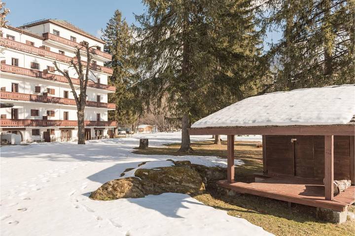 Chalet pour 2 personnes, avec Bassin pour enfant et Sauna à Megève - 3