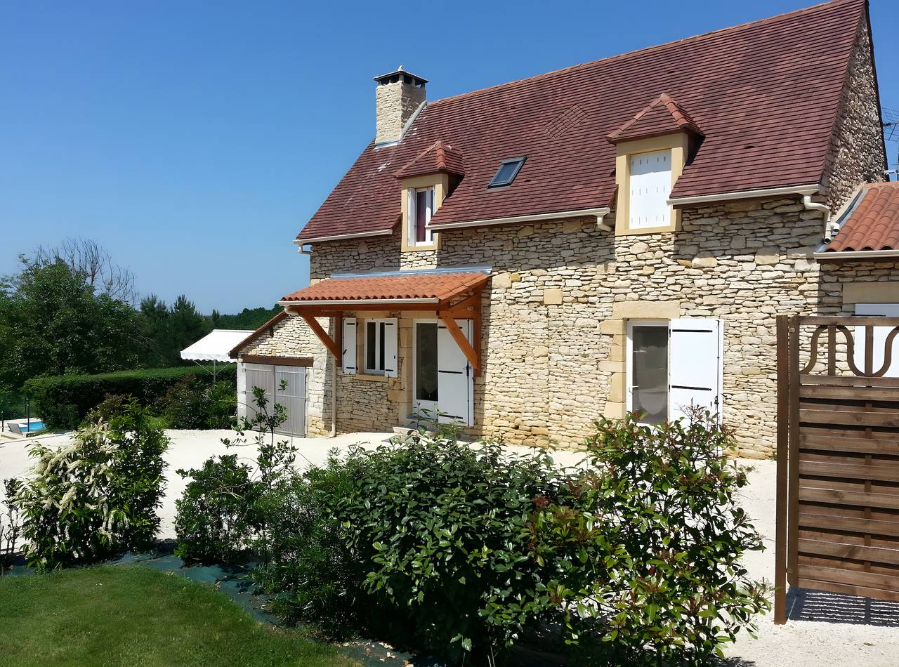 Maison de vacances 'Terre De Pierres - Aventurine' avec terrasse privée et jardin privé in Saint-Geniès, Périgord Noir
