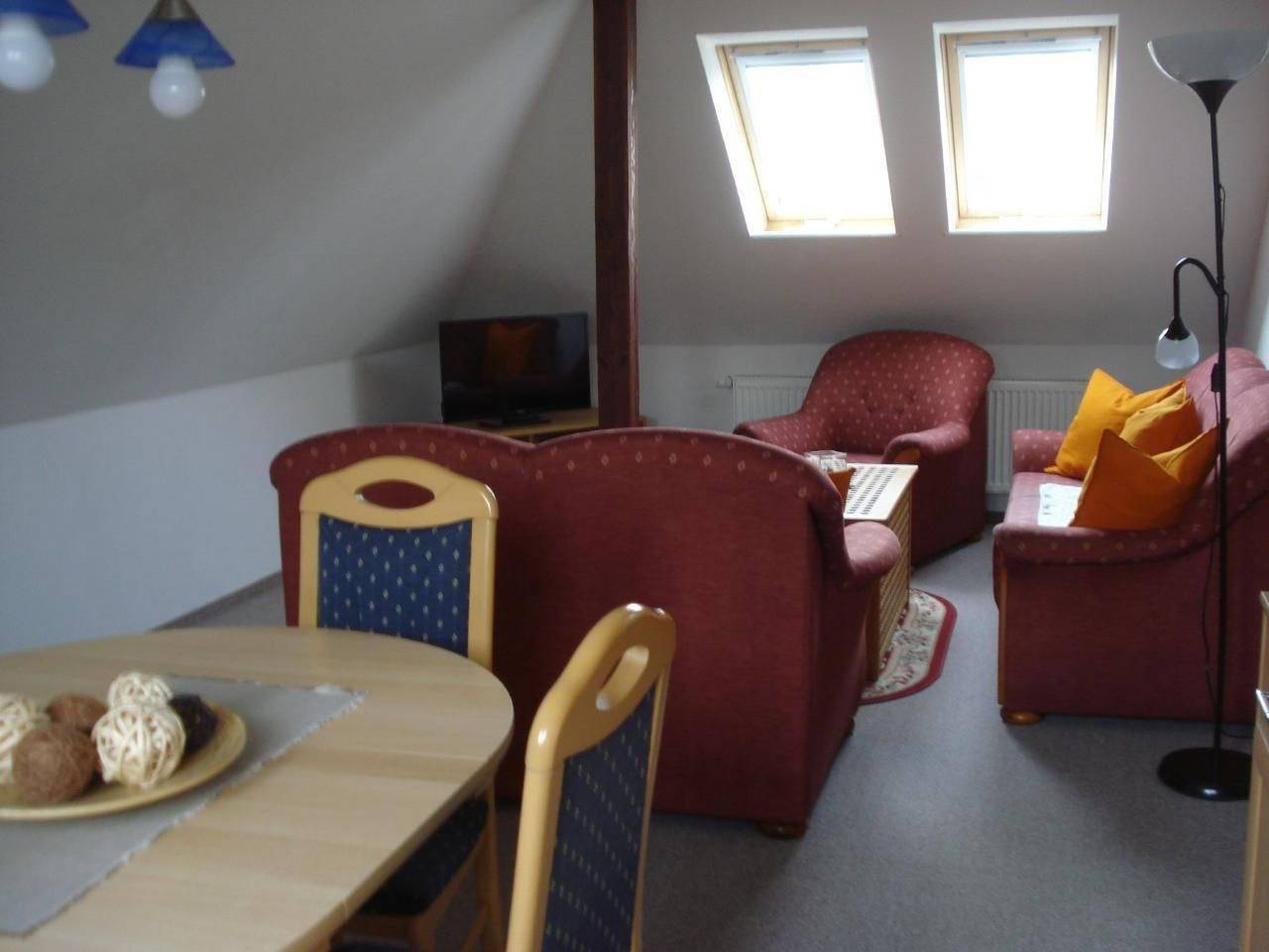 Ganze Wohnung, Appartement mit Blick auf das Wasser in Cranzahl, Sehmatal