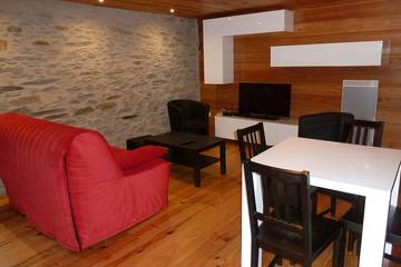 Gîte pour 4 personnes, avec terrasse à Cadeilhan-Trachère