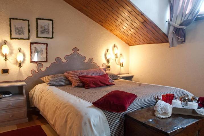 Hôtel pour 2 personnes, avec Balcon et Terrasse ainsi que Jacuzzi et Vue à Claviere - 3
