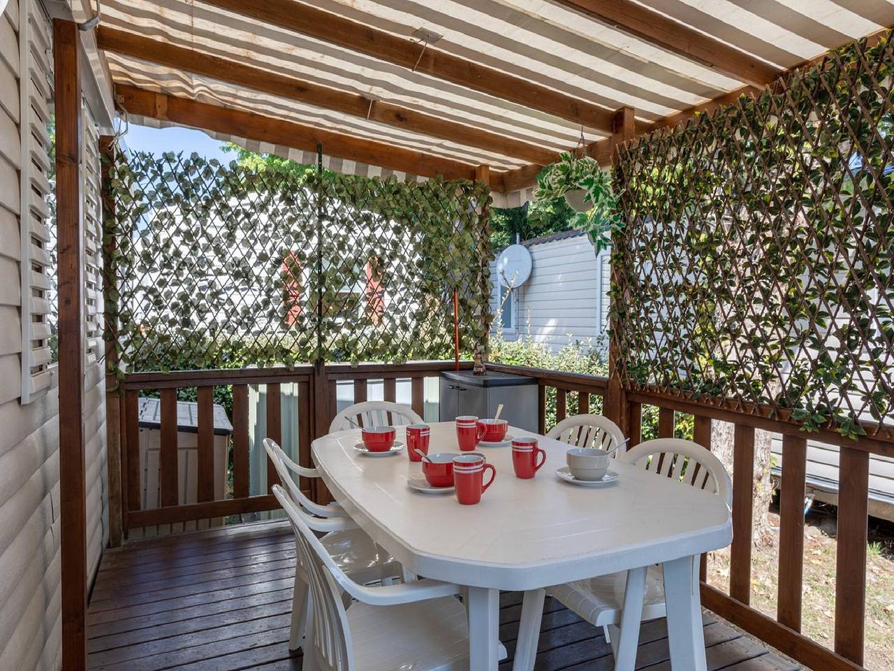 N10 Mobile home 2 bedrooms in Saint-Jean-de-Monts, Vendée