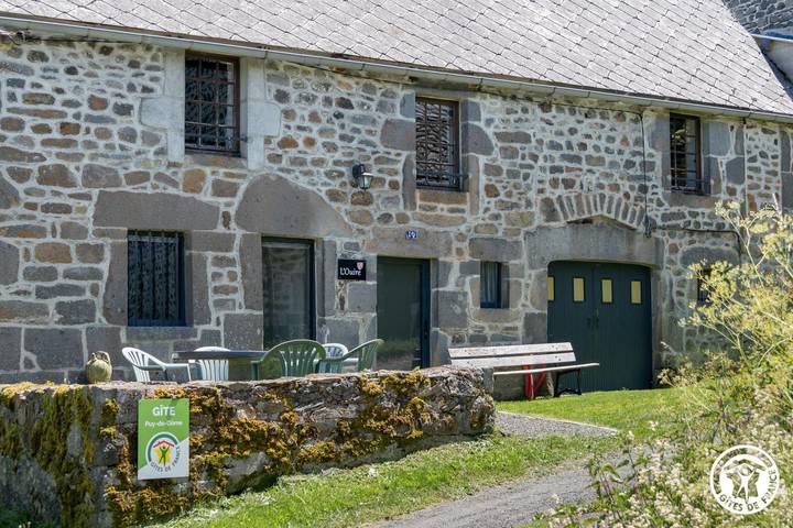 Gîte pour 6 personnes, avec jardin dans Perpezat - 2