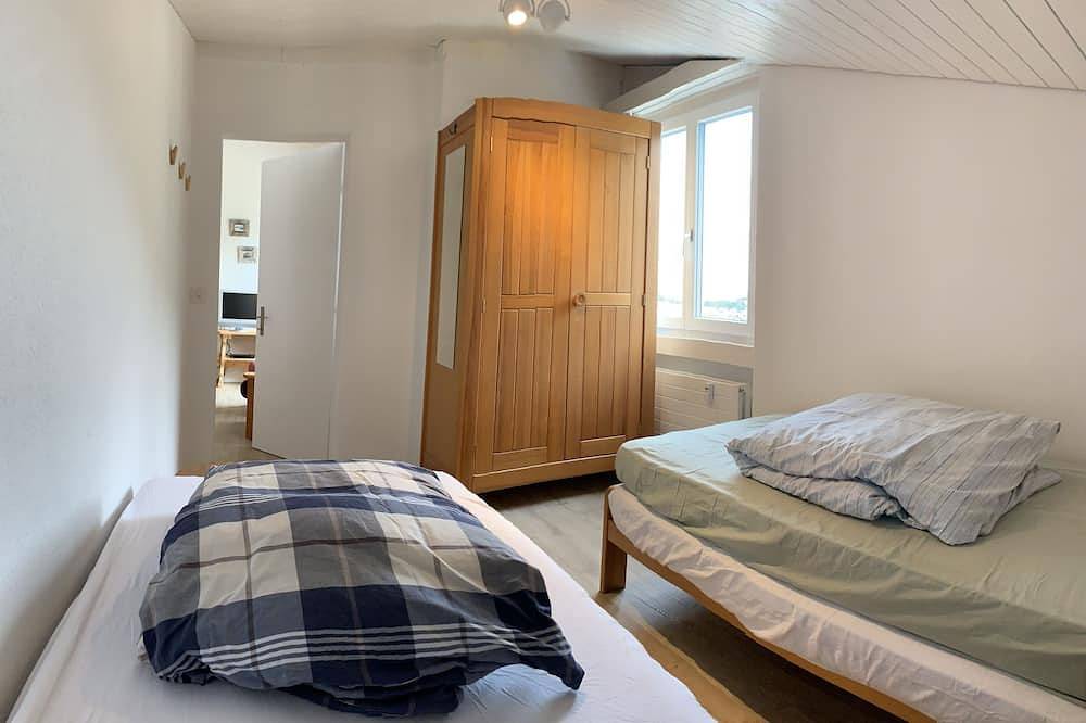 Entire apartment, Holiday apartment Cucagna in Disentis, Surselva