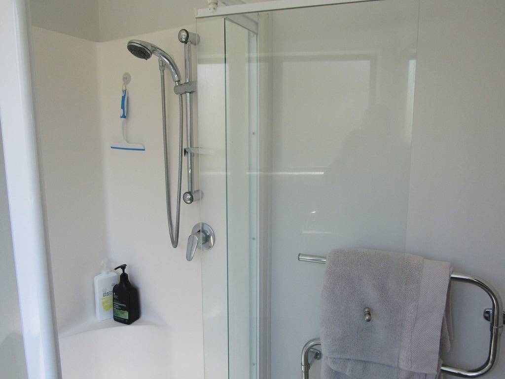 Sun trap by the beach! in Paraparaumu, Kapiti Coast District