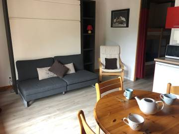 Gîte pour 4 personnes, avec terrasse, animaux acceptés à Brides-les-Bains