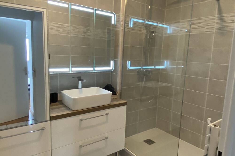 Apartamento entero, Porte de Saint Emilion in Coutras, Región de Libourne