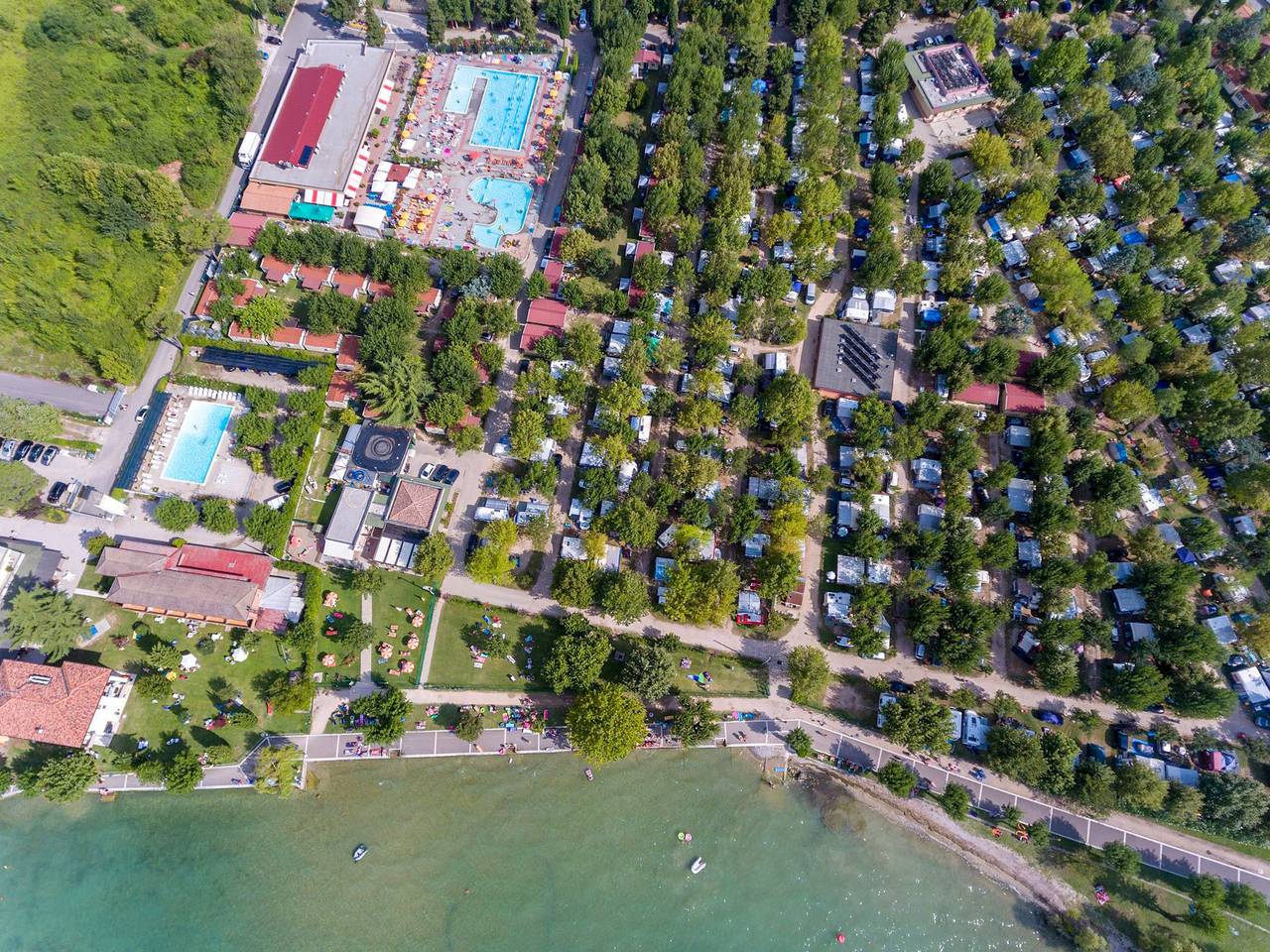 Baia Holiday Gasparina in Castelnuovo del Garda, Montañas Garda