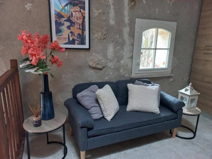 Gîte pour 4 personnes, avec terrasse et vue, animaux acceptés dans Lauraët - 2