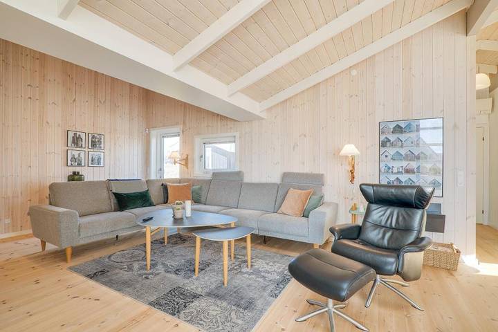 Strandnahes Ferienhaus für 10 Personen in Årgab in Hvide Sande, Holmsland Klit