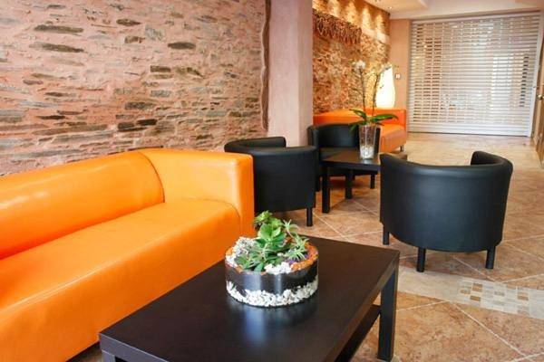 Apartamento para 2 personas, con Terraza además de Jardín y Vistas en Vegadeo