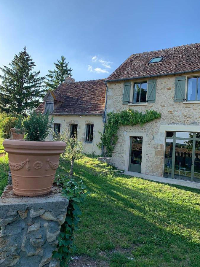 Location de vacances pour 11 personnes, avec jardin ainsi que terrasse et vue à Le Gué-de-la-Chaîne