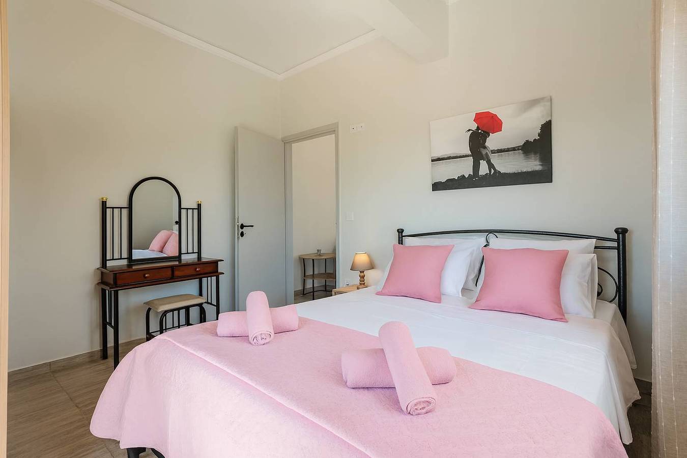 Ganze Wohnung, Seaview Serenity - Beachside Getaway in Golf von Kyparissia