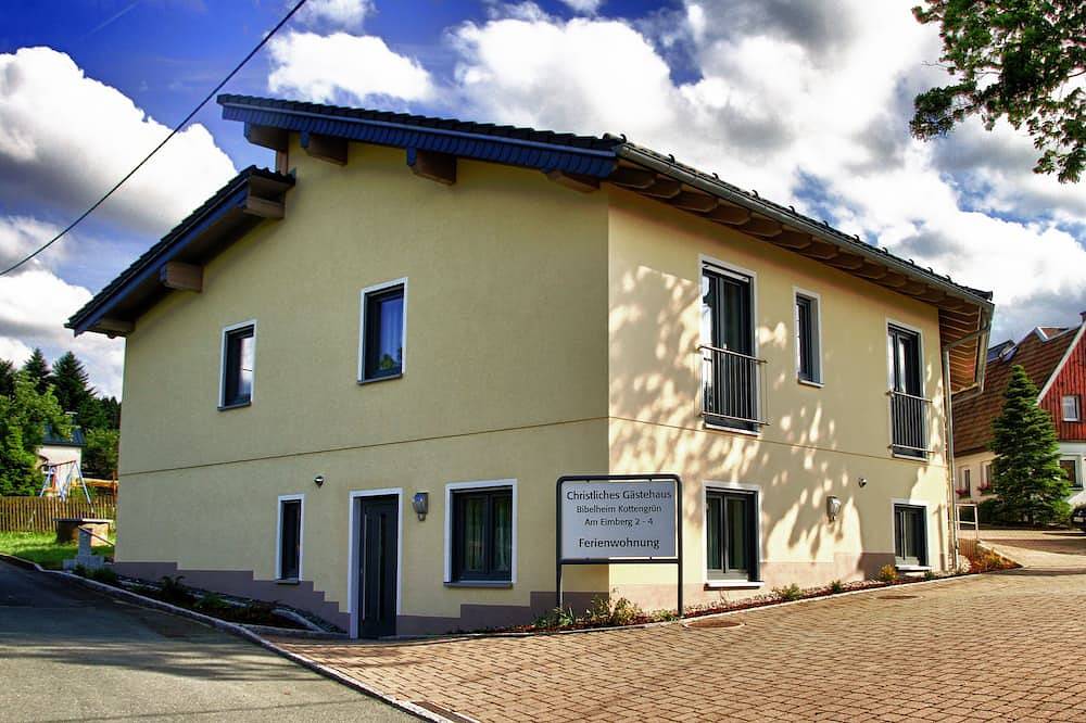 Ganze Wohnung, Ferienwohnung am Eimberg im Christlichen Gästehaus Bibelheim Kottengrün in Werda, Chemnitz und Umgebung