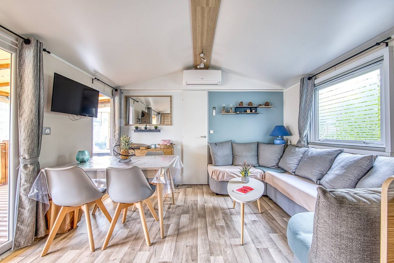 Mobil-Home Amira de 42m2 avec vue sur mer et climatisation in Lège-Cap-Ferret, Région d'Arcachon