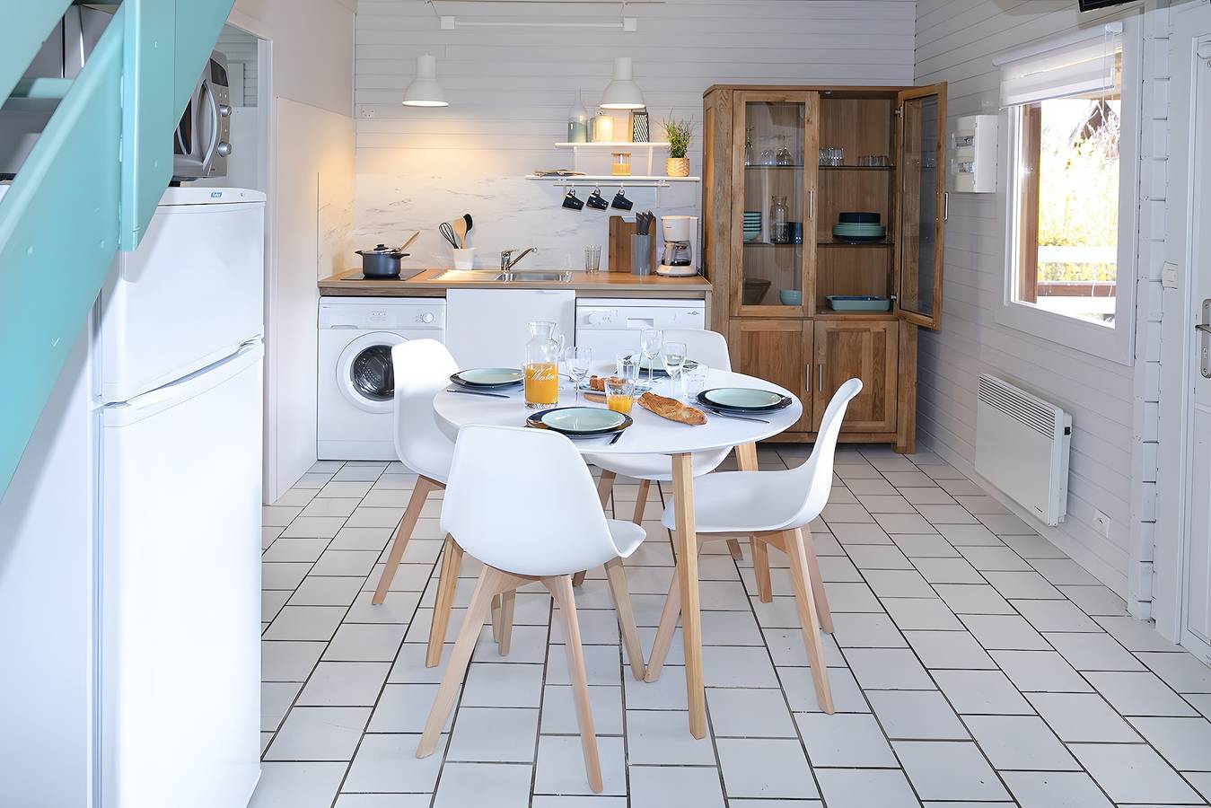 Chalet „Domaine de Guillaume“ für 5 Personen mit Pool, Terrasse und Wlan in Livarot-Pays-d'Auge, Lisieux und Umgebung