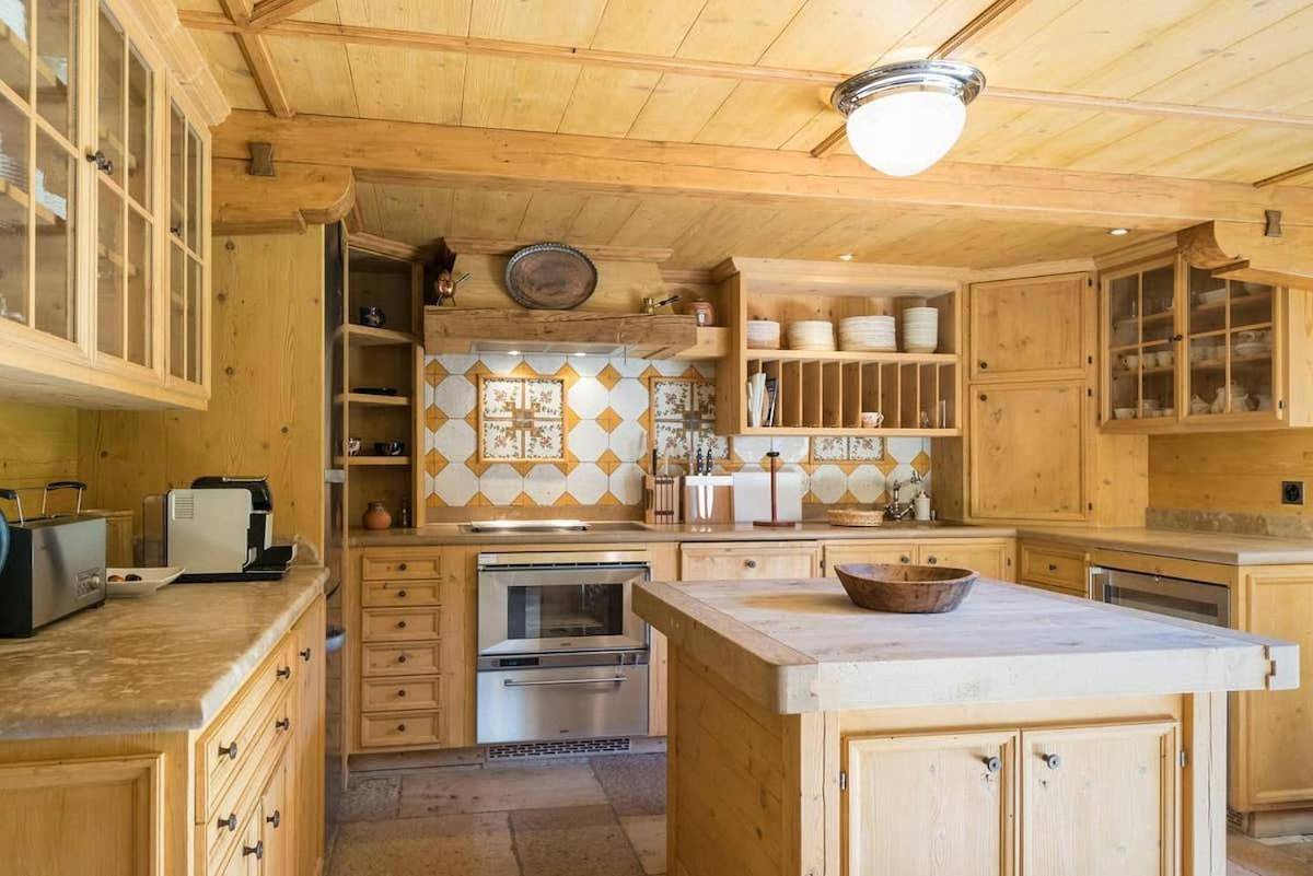 Five-Bedroom House in Saanen, Frutigen - Lenk - Adelboden