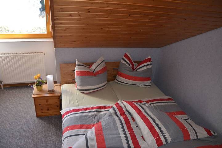 Ferienwohnung für 6 Personen, mit Garten und Terrasse in Mengen - 2