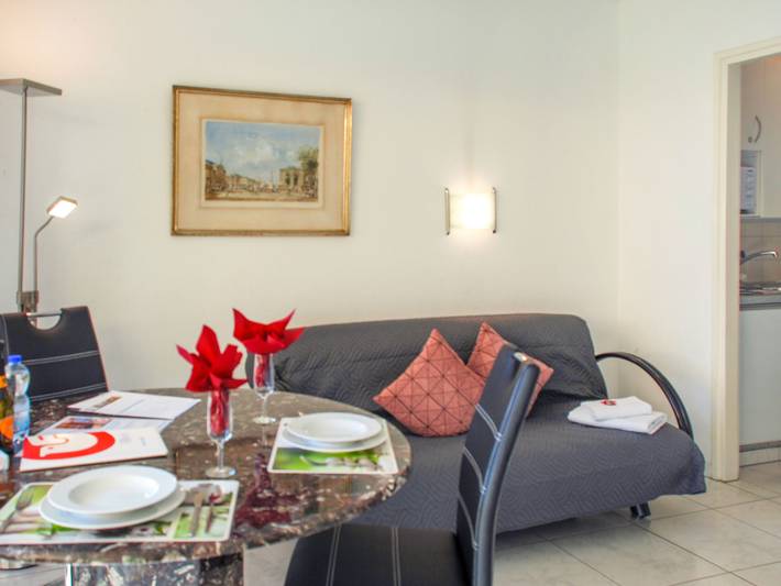 Ferienwohnung für 2 Personen, mit Terrasse am Lago Maggiore (Schweiz) - 2