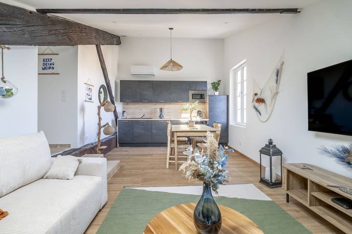 Gîte pour 4 personnes, avec vue sur le lac à Ginestas